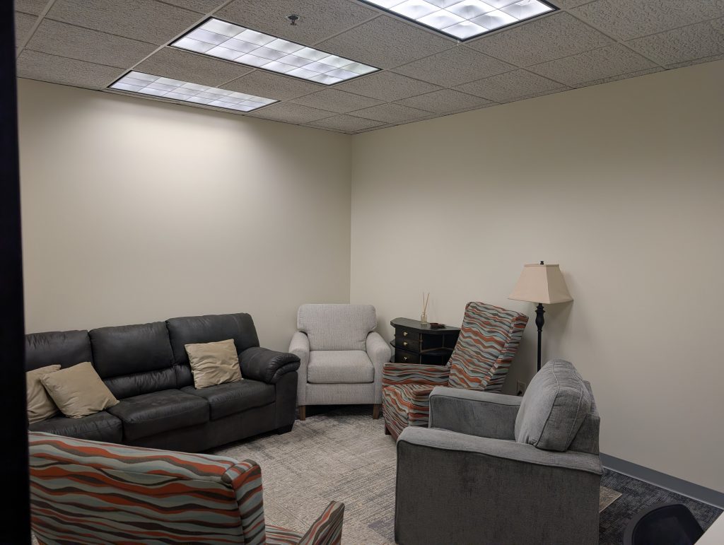 Home Daybreak Counseling Inc Group Room