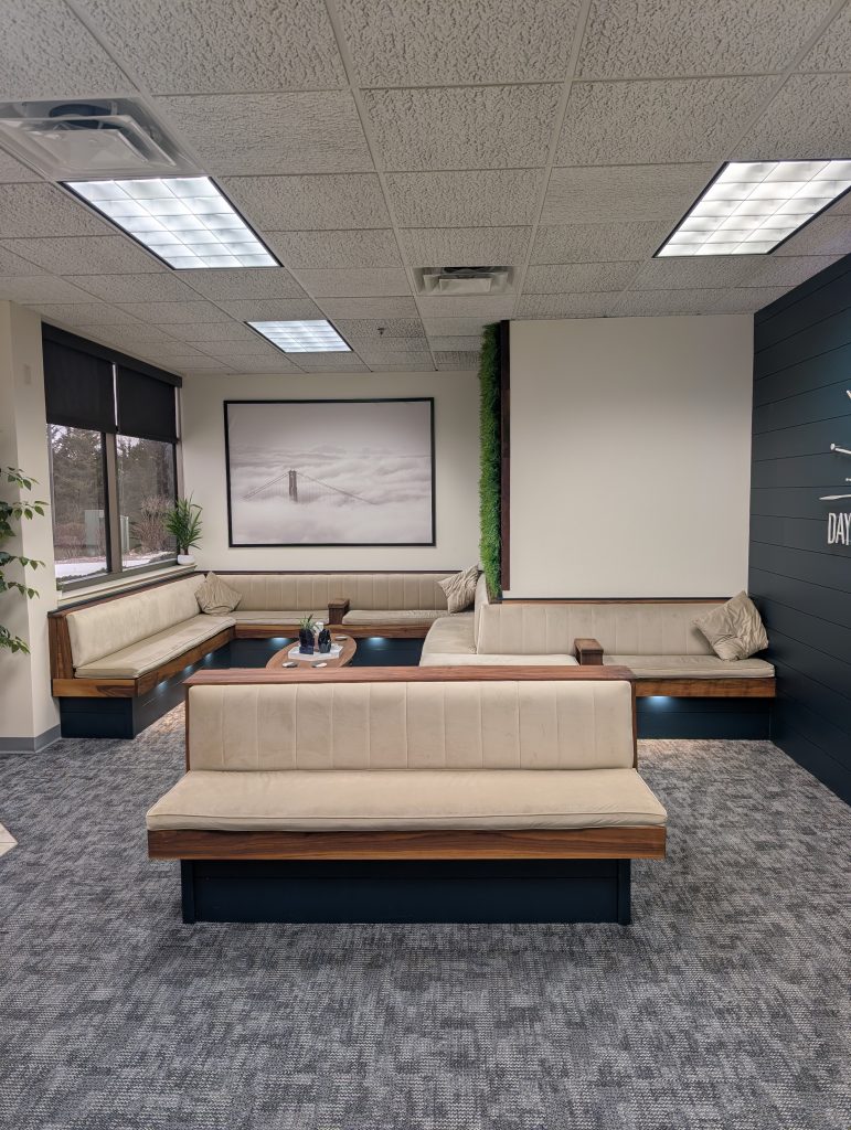 Home Daybreak Counseling Inc Lobby Center