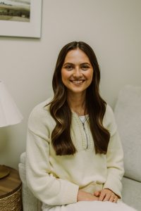 Elle Dykshorn LMSW in office Daybreak Counseling Inc